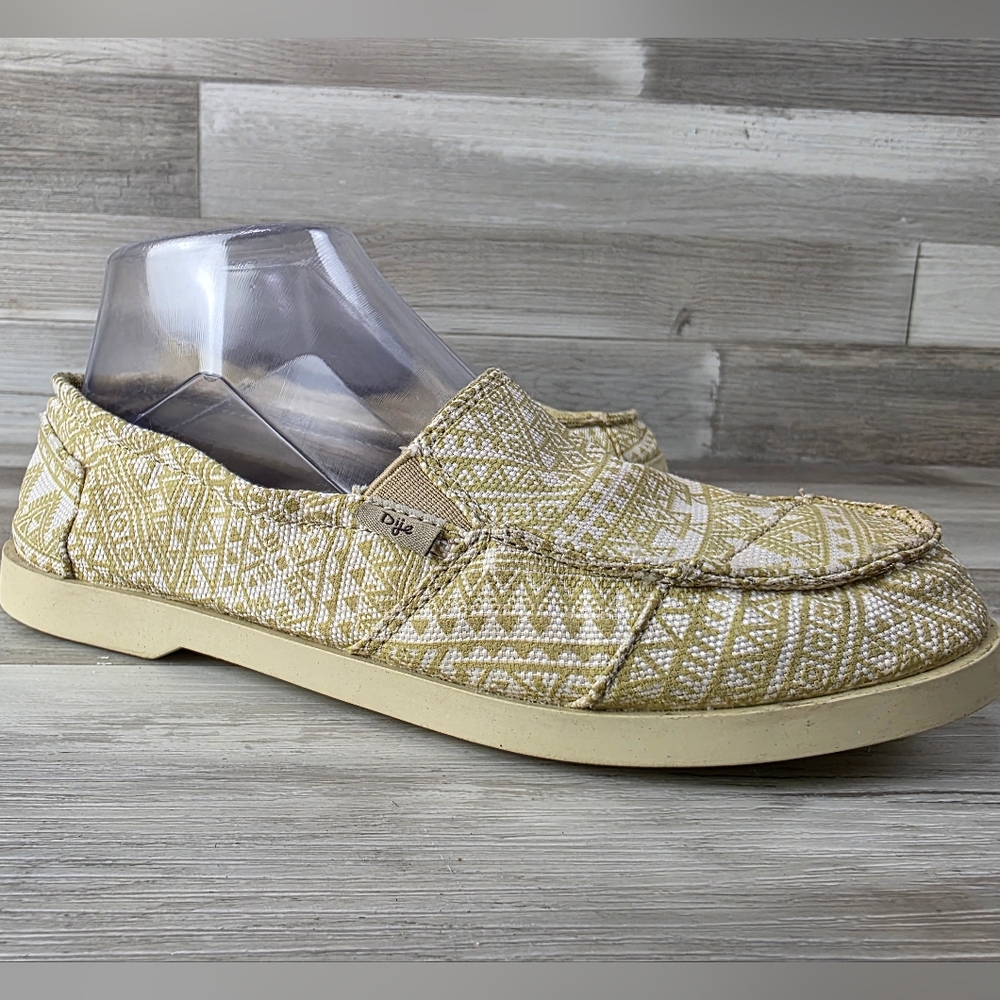 Dije Yellow Patterned Canvas Loafers Womens Size 8